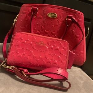 Embossed Leather Pink Coach Purse/ Matching Wallet
